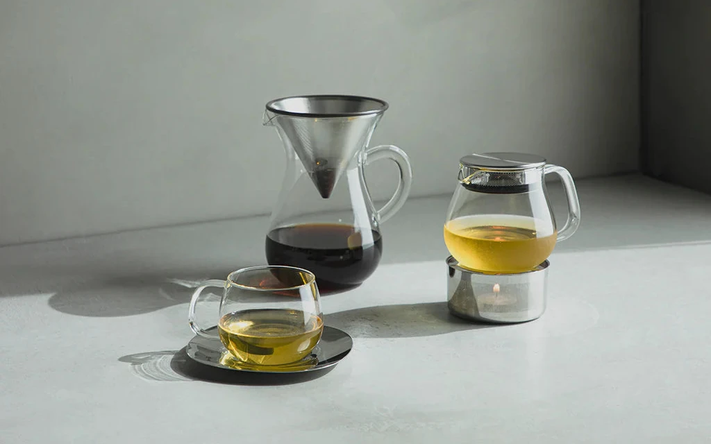 Category panel presenting a pour-over brewing set and carafes